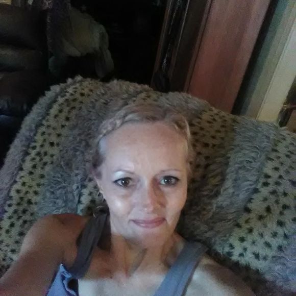 Meet your Posher, Dana - Picture 1 of 1